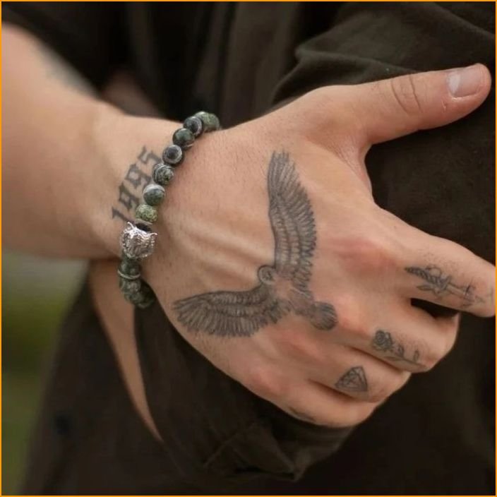 best-tattoo-for-boys-on-hand_3