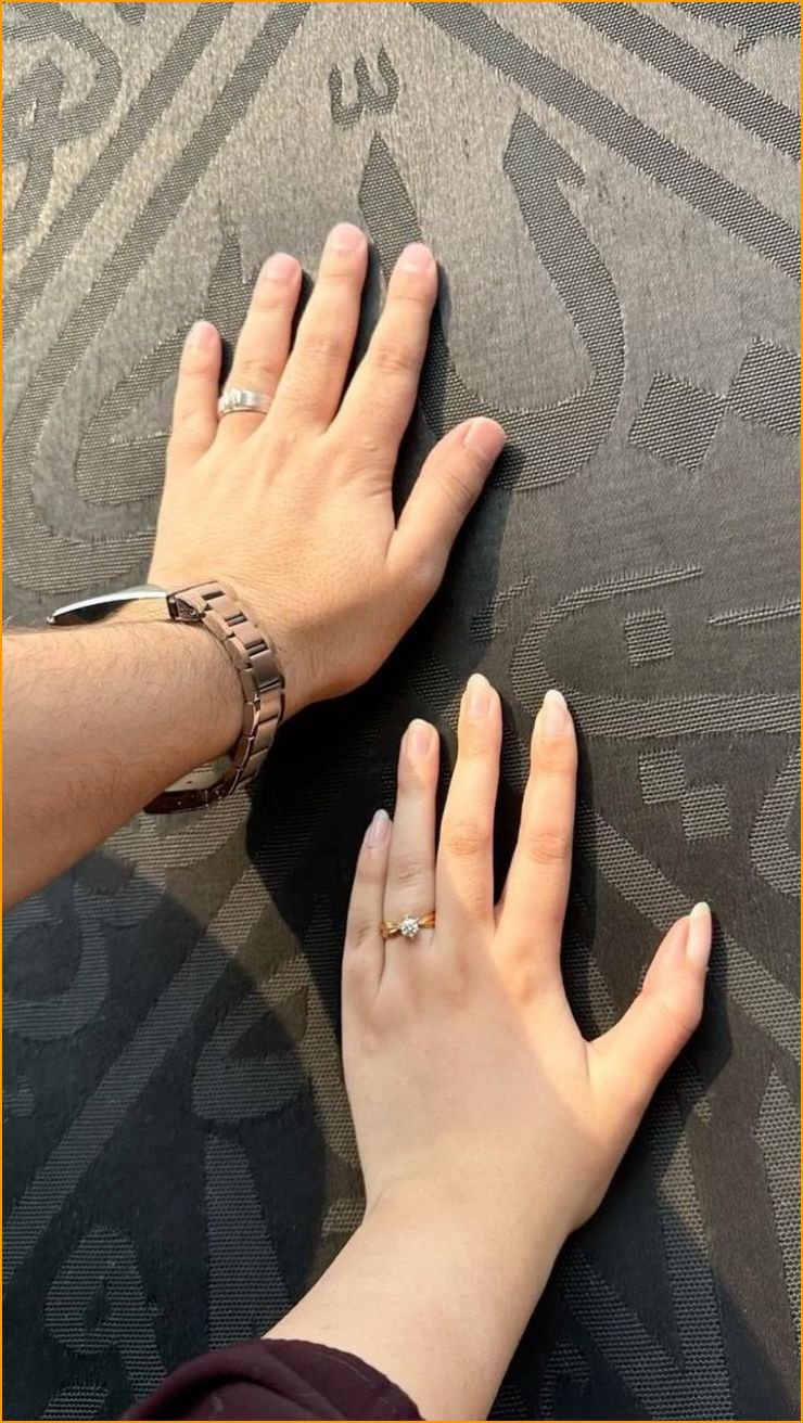 couple-hand-pic-original_2