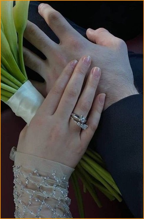 couple-hand-pic_7