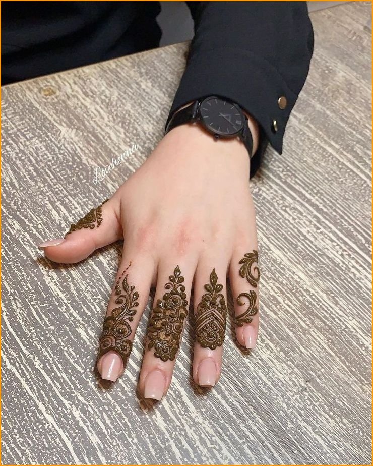 front-hand-simple-mehndi-design_0