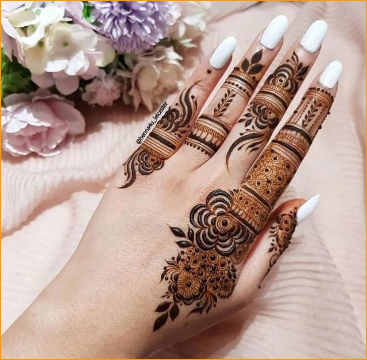 front-hand-simple-mehndi-design_2