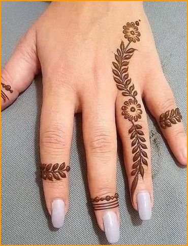 front-hand-simple-mehndi-design_8