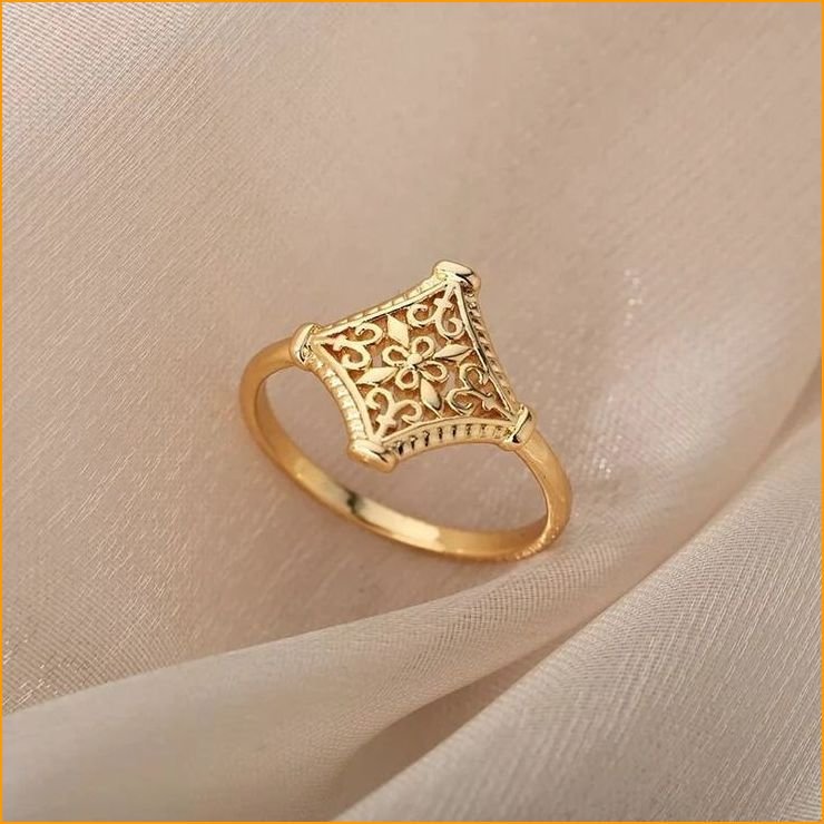 gold-engagement-rings-for-women_6