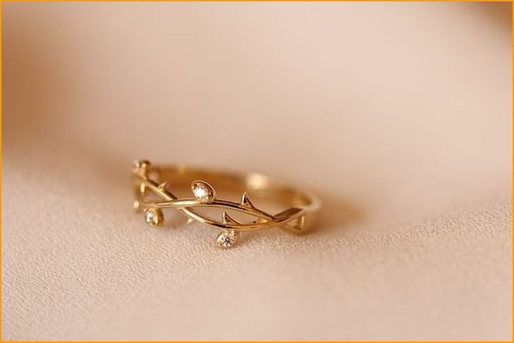 gold-engagement-rings-for-women_7