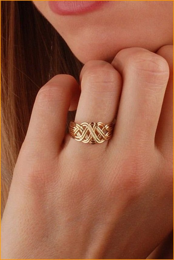 gold-engagement-rings-for-women_9