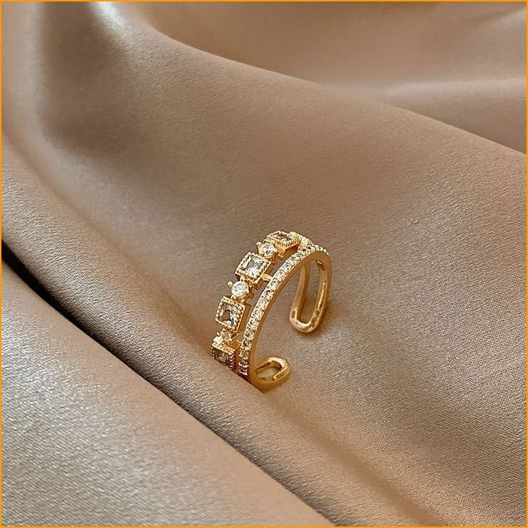 gold-finger-ring-for-women_4