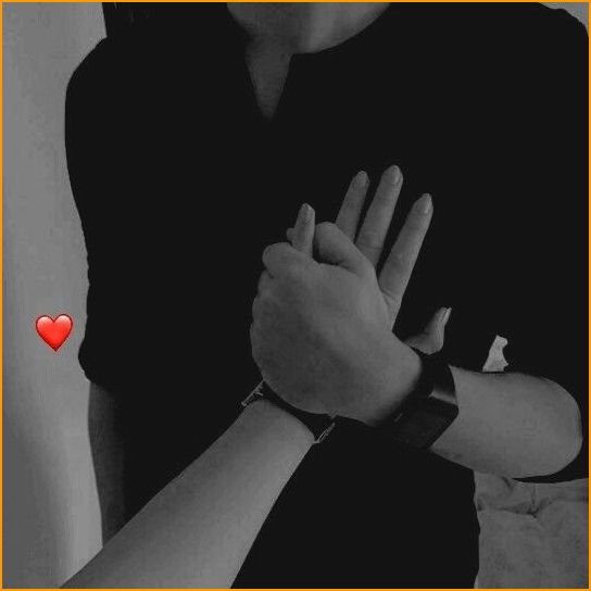 hand-couple-pic_1