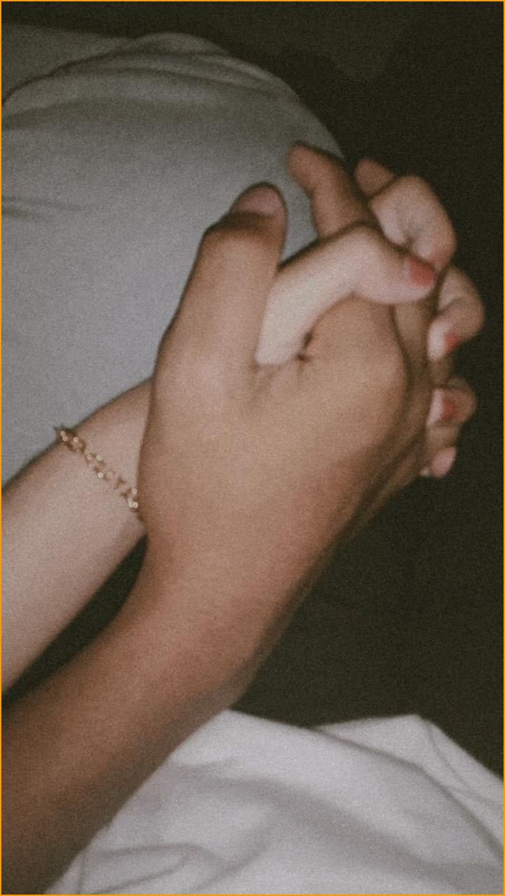 hand-pic-couple_1