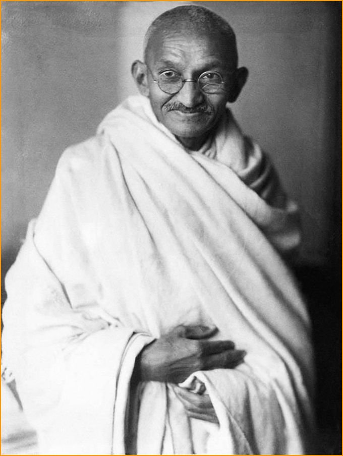 mahatma-gandhi-full-photo_2