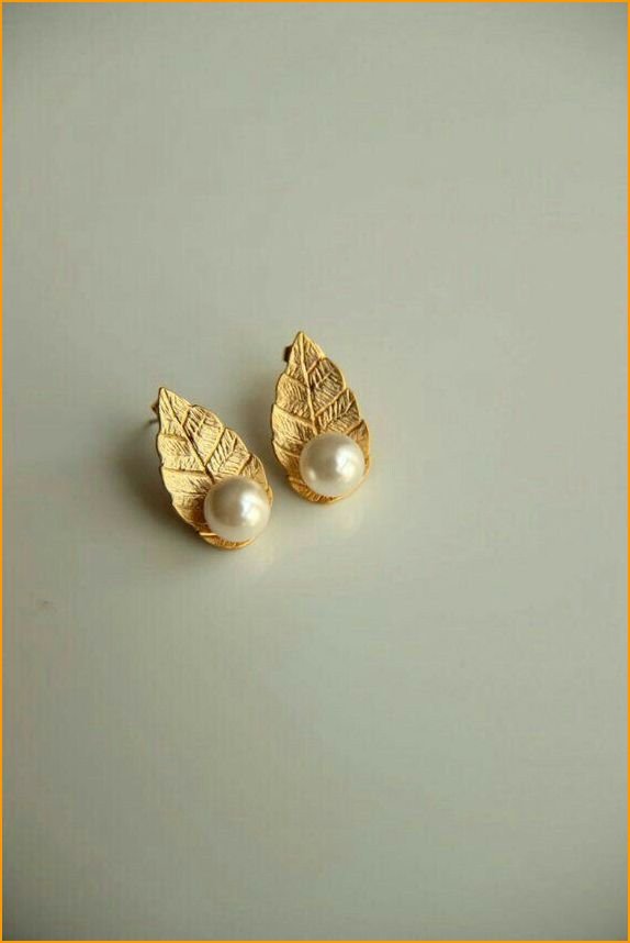 simple-latest-design-of-gold-earrings_0