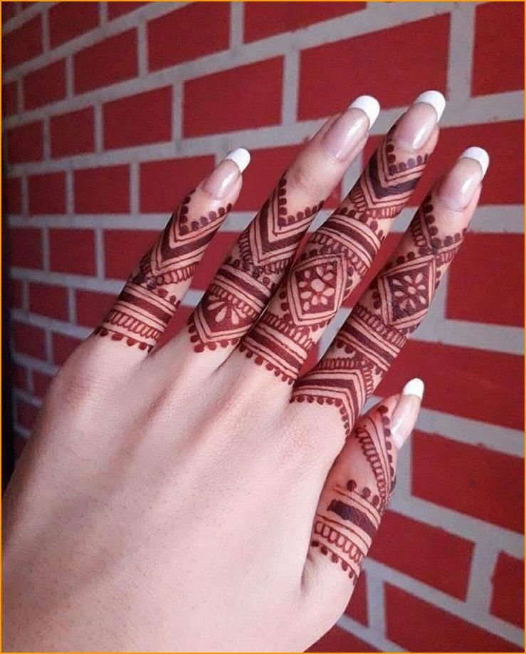 simple-mehndi-designs-for-back-hands_8