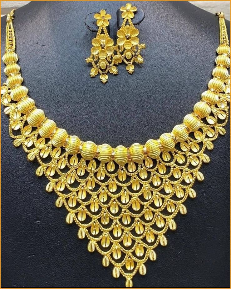 simple-wedding-gold-necklace-designs_6