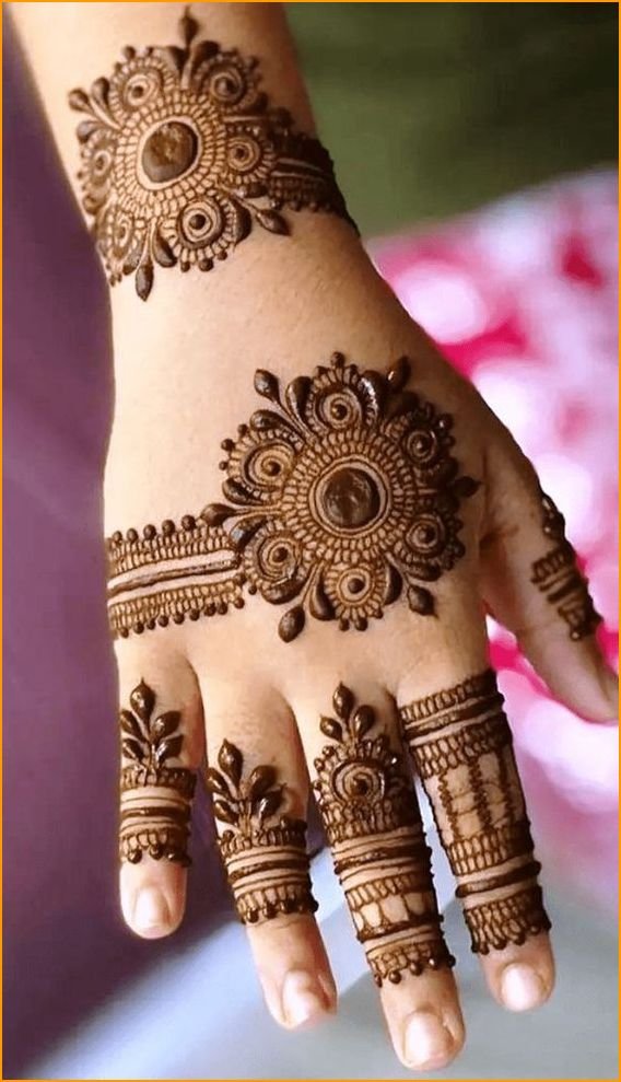 stylish-new-mehndi-design_4