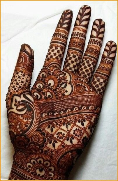 stylish-new-mehndi-design_6